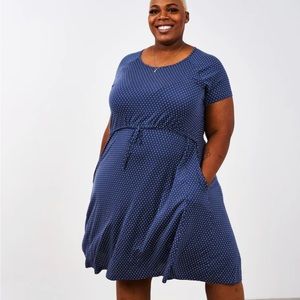 Latched Mama drawstring T-Shirt dress